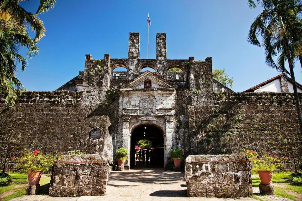 Sampaguita Suites Plaza Garcia Cebu Bagian luar foto